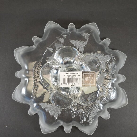 Vintage 1980s Mikasa Christmas Story Footed Bon Bon, Frosted Glass, Germany - Picture 11 of 13